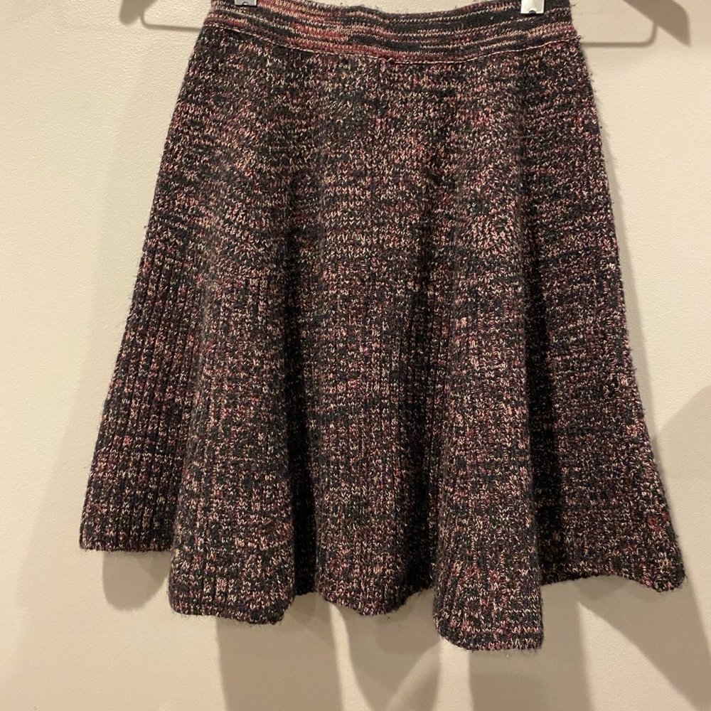 Knitted skirt